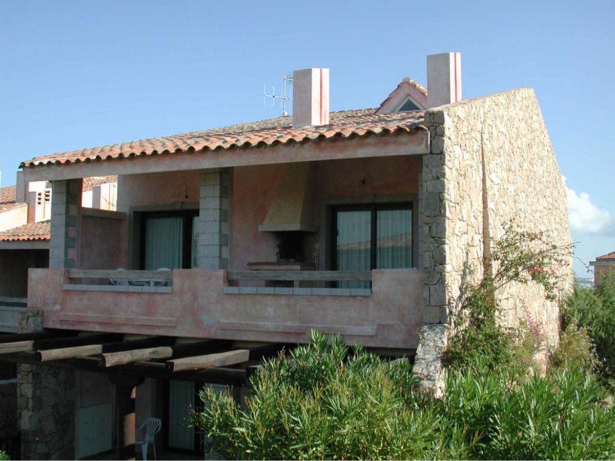 Aparthotel Baia Del Faro Palau Exterior foto