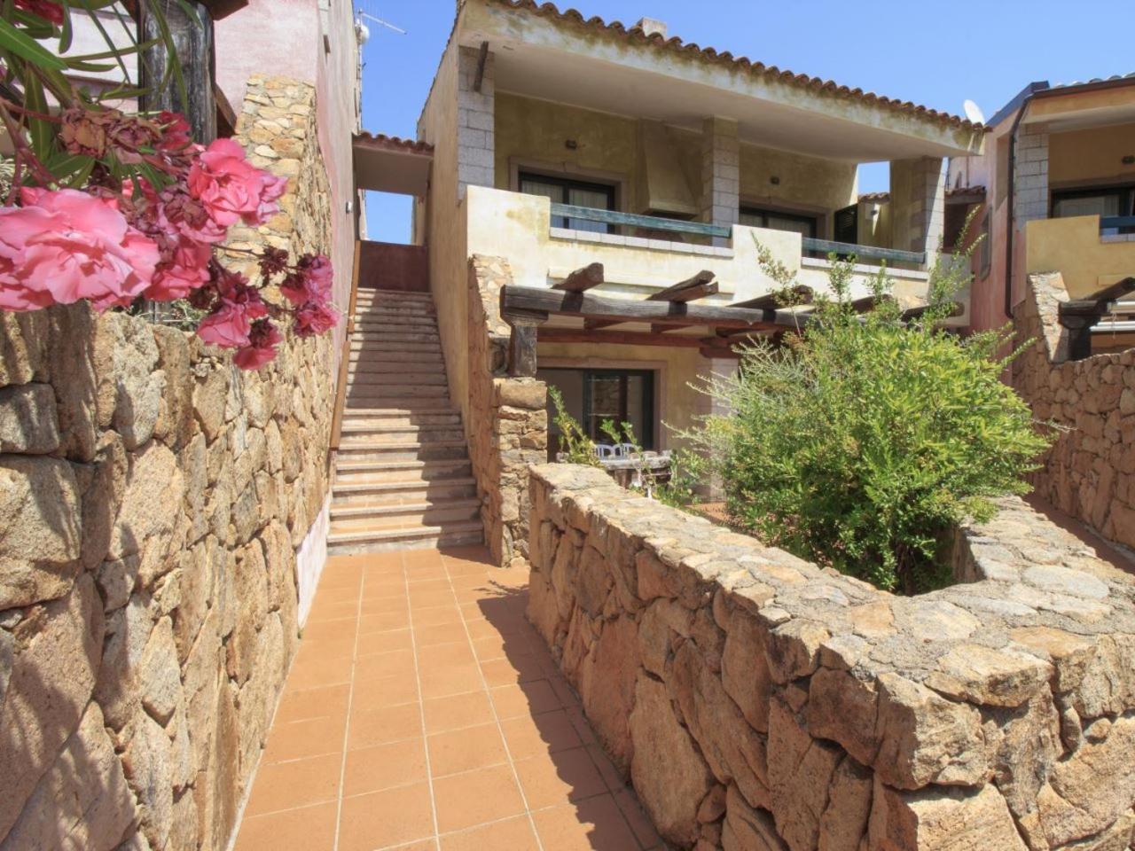 Aparthotel Baia Del Faro Palau Exterior foto