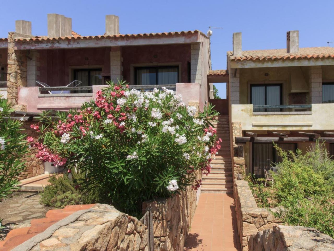 Aparthotel Baia Del Faro Palau Exterior foto